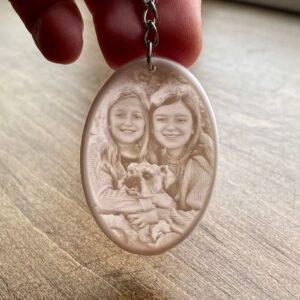 Litofán (3D fénykép) ovális kulcstartó saját fényképpel kb 4x6cm