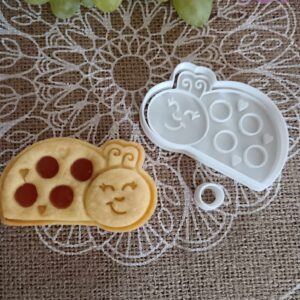 Fekvő katica linzer kiszúró szett és mintázó