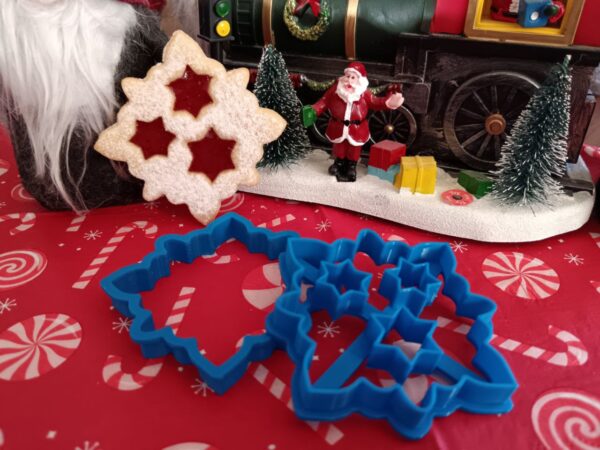 Csillag linzer kiszúró szett csillag mintával