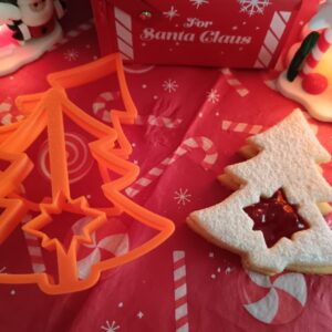 Karácsonyfa csillaggal linzer kiszúró szett
