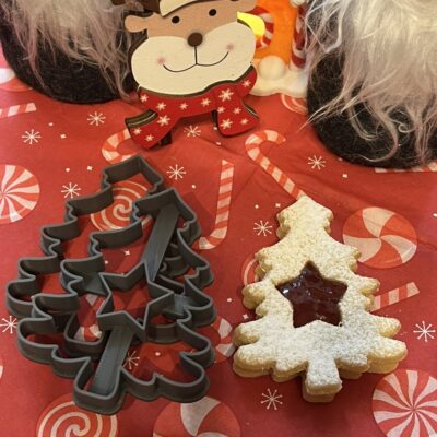 Csillagfényes karácsonyfa linzer kiszúró szett